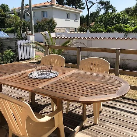 Holiday home Maison A 500 Metres De La Saint-Trojan-les-Bains