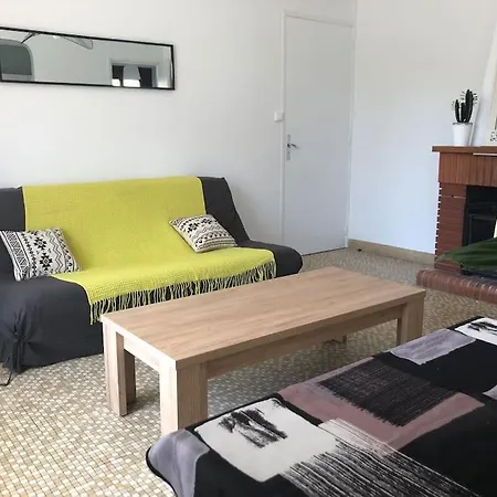 Holiday home Maison A 500 Metres De La Saint-Trojan-les-Bains