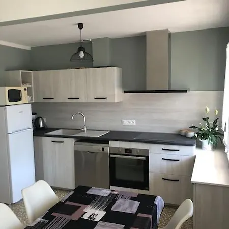 Hébergement de vacances Maison à 500 Mètres De La *